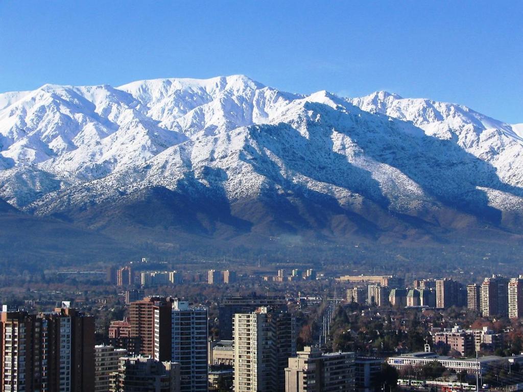 Agustinas Plaza Apartment *